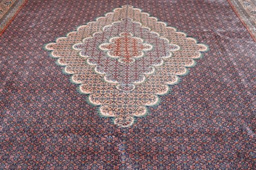 Central medallion detail of 2000s Tabriz rug from Iran / Persia