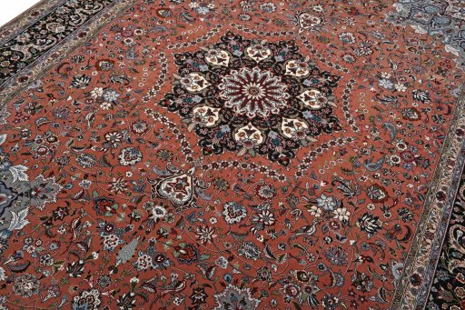 Central medallion detail of New Tabriz rug from Iran / Persia