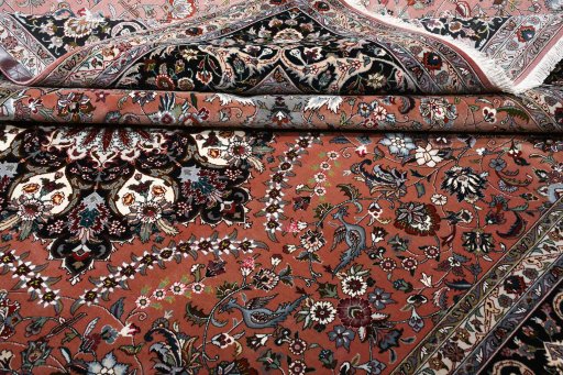 Close-up detail of New Tabriz rug from Iran / Persia showing Cork weave
