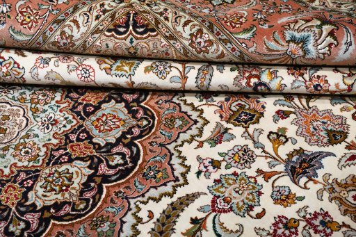 Central medallion detail of New Tabriz rug from Iran / Persia