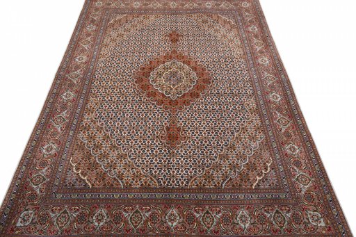 Surface texture of New Tabriz rug with natural Cork and intricate pattern
