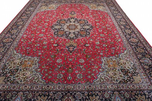 Close-up detail of 2000s Tabriz rug from Iran / Persia showing Cork weave