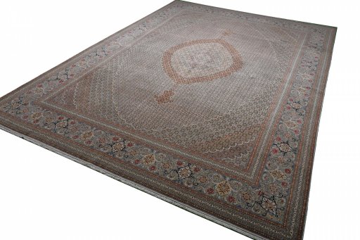 Close-up detail of New Tabriz rug from Iran / Persia showing Cork weave