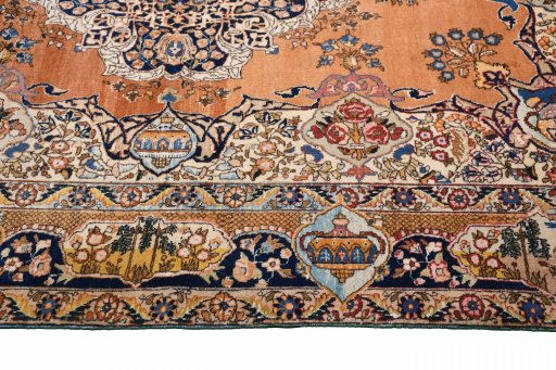 Close-up detail of 1930s Tabriz rug from Iran / Persia showing Wool weave