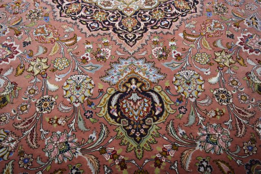 Close-up detail of New Tabriz rug from Iran / Persia showing Cork weave