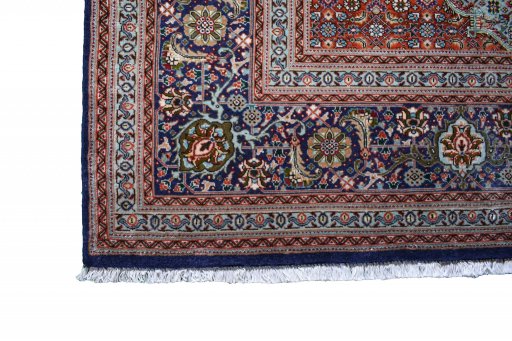 Full view of New Tabriz rug from Iran / Persia, 300 × 197 cm in Blue tones