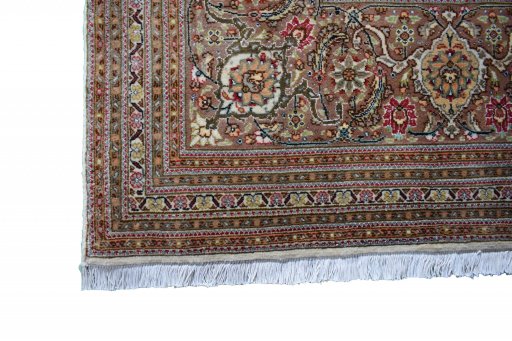 Full view of New Tabriz rug from Iran / Persia, 347 × 250 cm in Beige tones