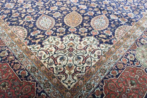 Full view of 1970s Tabriz rug from Iran / Persia, 508 × 347 cm in Blue tones
