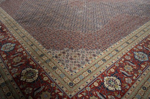 Full view of 1930s Tabriz rug from Iran / Persia, 595 × 400 cm in Blue tones