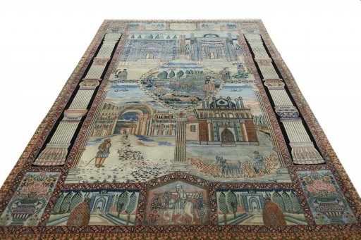 Surface texture of 1930s Tabriz rug with natural Wool and intricate pattern