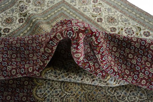 Surface texture of New Tabriz rug with natural Cork and intricate pattern