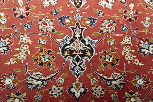 Close-up detail of New Tabriz rug from Iran / Persia showing Cork weave