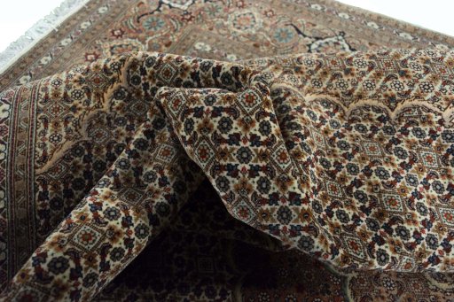 Surface texture of New Tabriz rug with natural Cork and intricate pattern