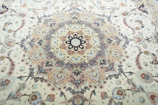 Central medallion detail of New Tabriz rug from Iran / Persia