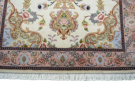 Close-up detail of New Tabriz rug from Iran / Persia showing Cork weave