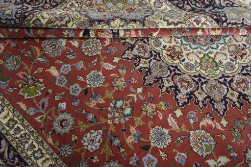 Close-up detail of New Tabriz rug from Iran / Persia showing Cork weave