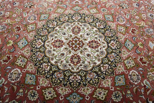 Central medallion detail of New Tabriz rug from Iran / Persia