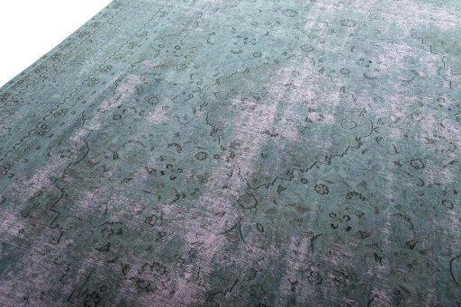 Backside of handmade 1970s Tabriz rug showing knot structure and weave density