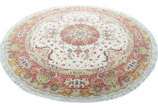 Close-up detail of New Tabriz rug from Iran / Persia showing Cork weave