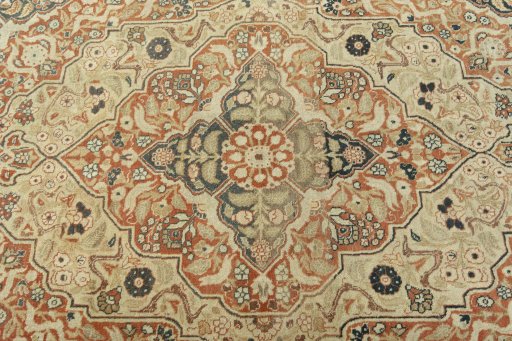 Central medallion detail of 1930s Tabriz rug from Iran / Persia