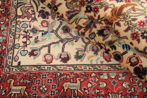 Close-up detail of 1980s Tabriz rug from Iran / Persia showing Wool weave