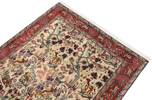 Surface texture of 1980s Tabriz rug with natural Wool and intricate pattern