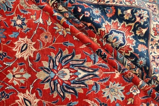 Close-up detail of 1950s Tehran rug from Iran / Persia showing Wool weave