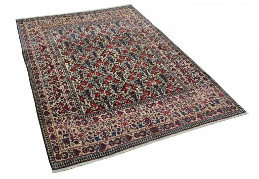 Corner detail of 1930s Tehran rug showing border pattern and Wool pile