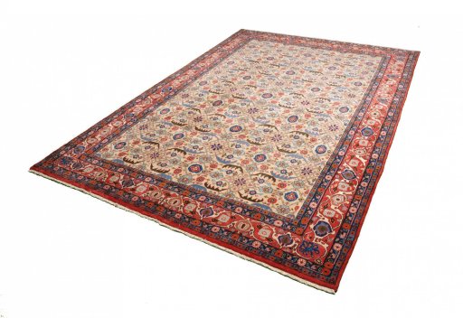 Close-up detail of 2000s Varamin rug from Iran / Persia showing Wool weave