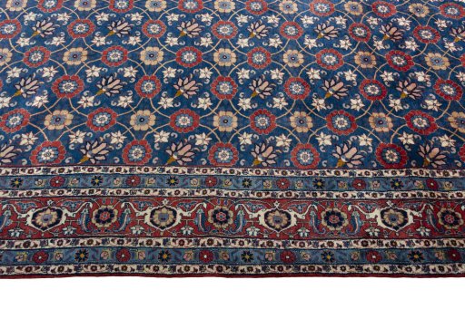 Close-up detail of 1950s Varamin rug from Iran / Persia showing Wool weave