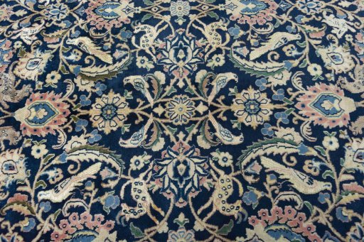 Central medallion detail of 2000s Varamin rug from Iran / Persia
