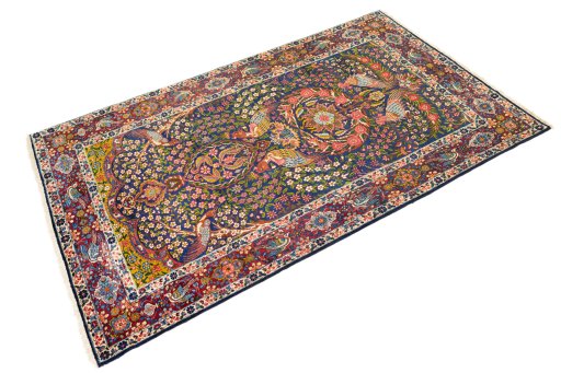 Corner detail of 1920s Yazd rug showing border pattern and Wool pile