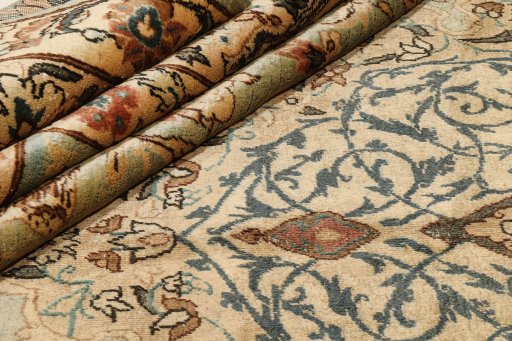 Corner detail of 1930s Yazd rug showing border pattern and Wool pile