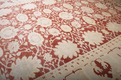 Surface texture of New Yazd rug with natural Wool and intricate pattern