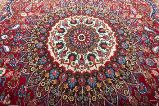 Central medallion detail of 2000s Yazd rug from Iran / Persia