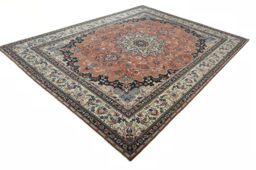 Corner detail of 2000s Yazd rug showing border pattern and Wool pile