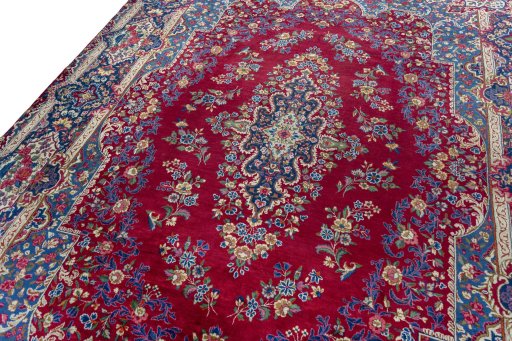 Backside of handmade 1970s Yazd rug showing knot structure and weave density
