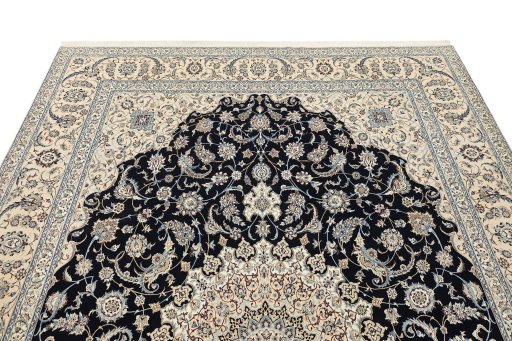 Backside of handmade New Nain 6La with Silk rug showing knot structure and weave density