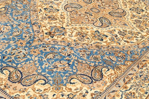Backside of handmade New Nain 6La with Silk rug showing knot structure and weave density