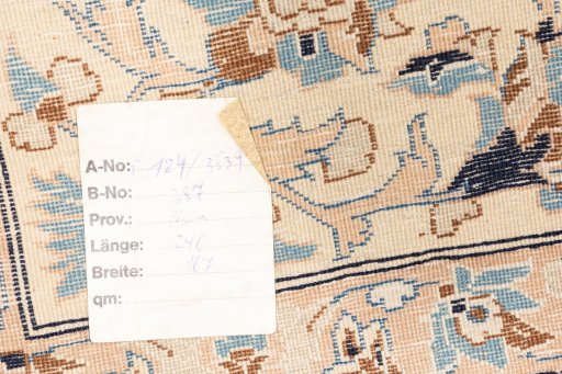 Close-up detail of 2019s Nain 6La with Silk rug from Iran / Persia showing Wool weave