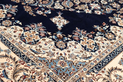 Backside of handmade 2021s Nain 6La with Silk rug showing knot structure and weave density