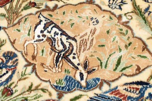 Close-up detail of New Nain 6La with Silk rug from Iran / Persia showing Wool weave