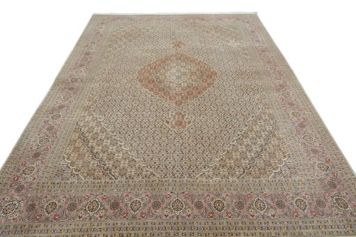 Surface texture of New Tabriz 50/60/70 Raj rug with natural Cork and intricate pattern