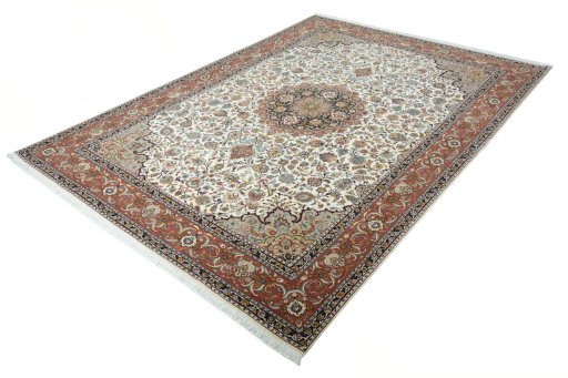 Corner detail of New Tabriz 50/60/70 Raj rug showing border pattern and Cork pile