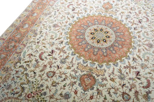 Backside of handmade New Tabriz 50/60/70 Raj rug showing knot structure and weave density