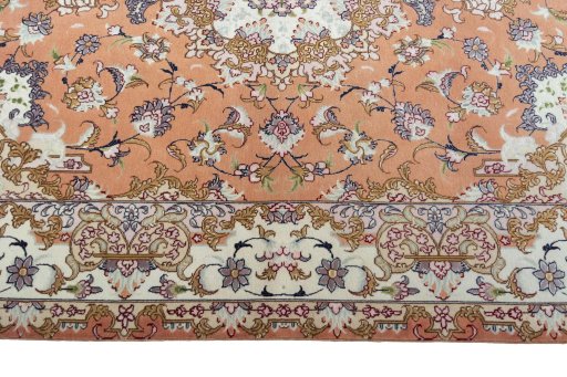 Corner detail of New Tabriz 50/60/70 Raj rug showing border pattern and Cork pile