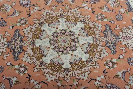Central medallion detail of New Tabriz 50/60/70 Raj rug from Iran / Persia