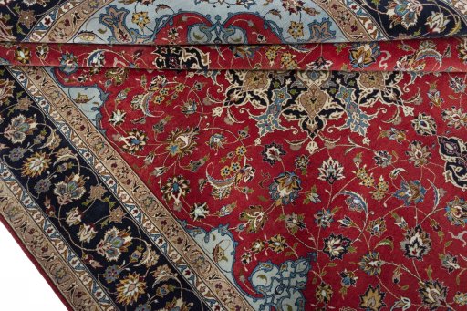 Close-up detail of New Tabriz 50/60/70 Raj rug from Iran / Persia showing Cork weave
