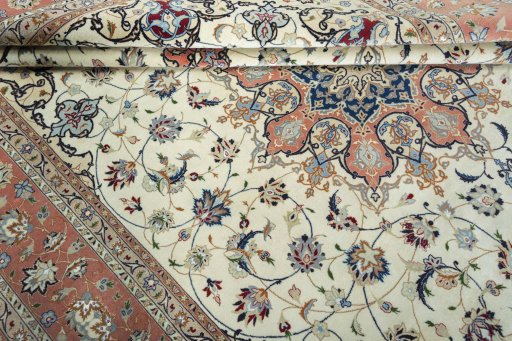 Close-up detail of 2000s Tabriz 50/60/70 Raj rug from Iran / Persia showing Cork weave