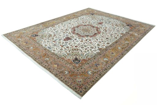 Corner detail of 2000s Tabriz 50/60/70 Raj rug showing border pattern and Cork pile